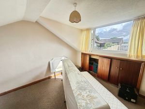 Bedroom 4- click for photo gallery